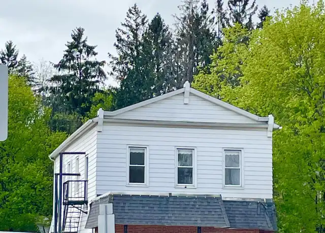 Property at 3 Main St, Dallas, PA, 18612, 1 bed, 1 bath, [object Object]