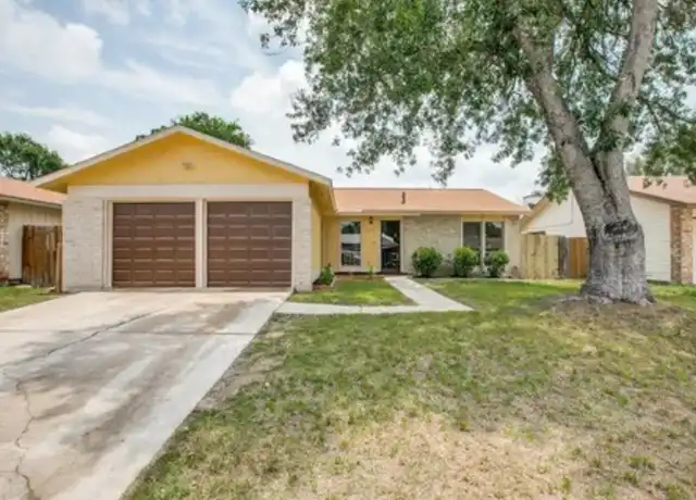 Property at 2914 Lakeland Dr, San Antonio, TX, 78222, 4 beds, 2 baths, [object Object]