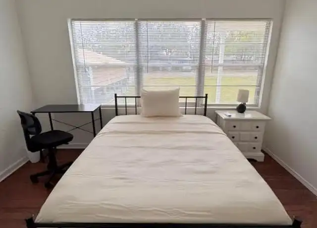 Property at 2701 Avenue T NW Unit 6, Winter Haven, FL, 33881, 1 bed, 1 bath, [object Object]