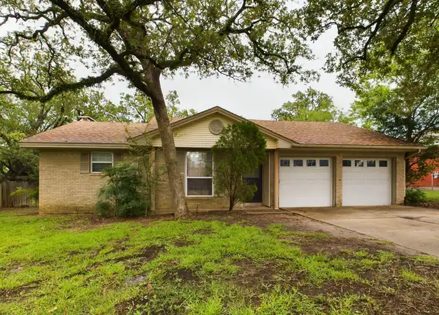Property at 1302 Dominik Dr, College Station, TX, 77840, 3 beds, 2 baths, [object Object]