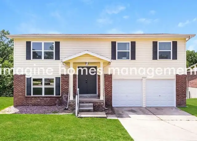 Property at 2904 Sean Pkwy, Saint Louis, MO, 63129, 3 beds, 2 baths, [object Object]