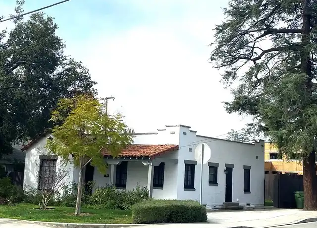 Property at 291 N 6th Ave, Upland, CA, 91786, 2 beds, 1 bath, [object Object]