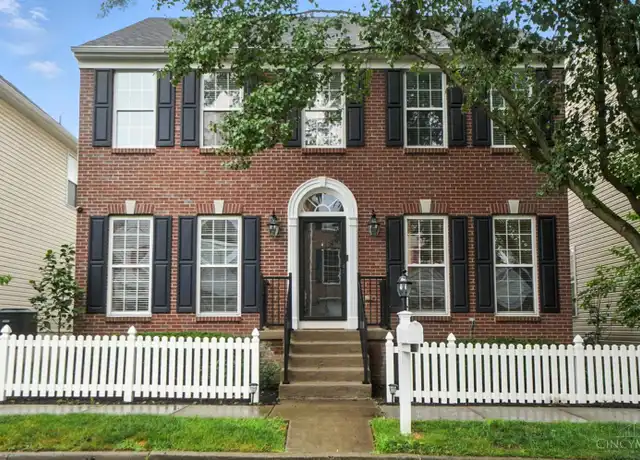 Property at 7233 Mariemont Cres, Cincinnati, OH, 45227, 3 beds, 2.5 baths, [object Object]