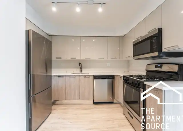 Property at 7621 N Sheridan Rd Unit 2D, Chicago, IL, 60626, 1 bed, 1 bath, [object Object]