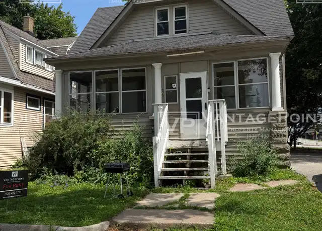 Property at 609 S Oakland Ave, Green Bay, WI, 54303, 1 bed, 1 bath, [object Object]