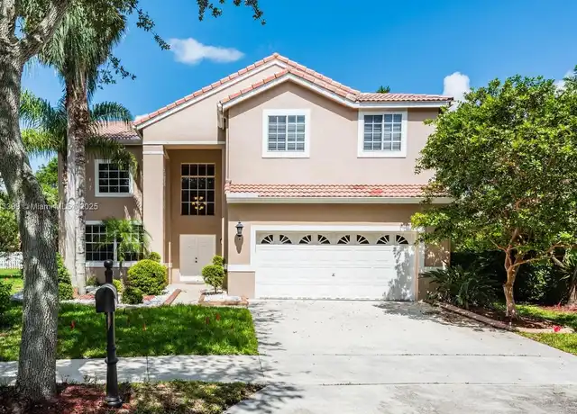 Property at 584 Cambridge Dr, Weston, FL, 33326, 5 beds, 3.5 baths, [object Object]