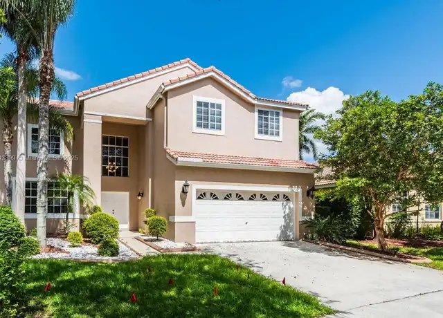 Property at 584 Cambridge Dr, Weston, FL, 33326, 5 beds, 3.5 baths, [object Object]