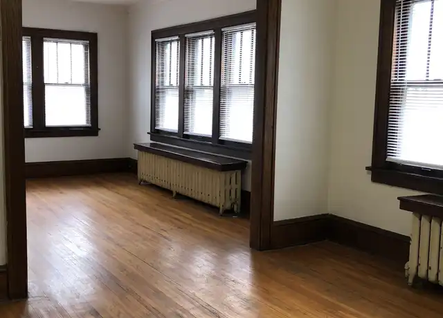 Property at 3952 Elliot Ave, Minneapolis, MN, 55407, 2 beds, 1 bath, [object Object]