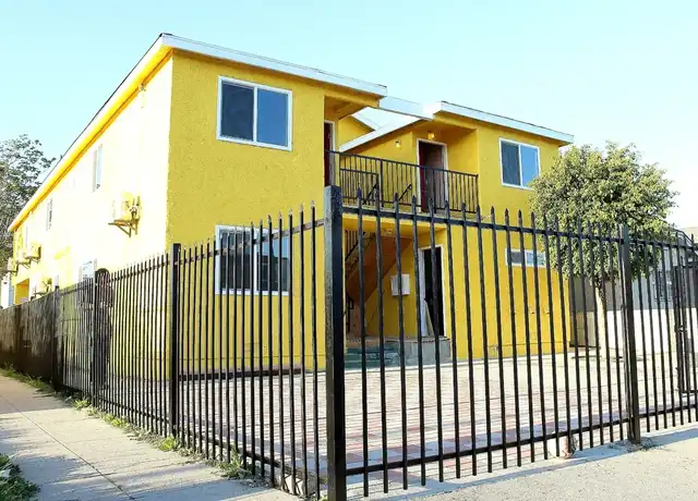 Property at 1299 W 37th Dr Unit 2, Los Angeles, CA, 90007, 4 beds, 2 baths, [object Object]