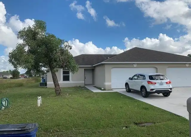 Property at 4542 24th St SW, Lehigh Acres, FL, 33973, 2 beds, 2 baths, [object Object]