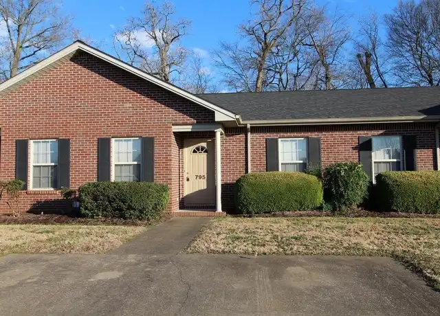 Property at 791 Sivley Rd, Hopkinsville, KY, 42240, 2 beds, 2 baths, [object Object]