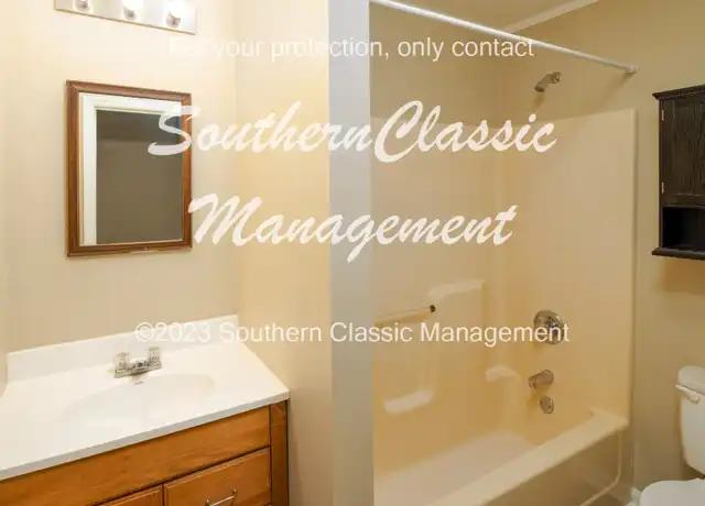 Property at 509 E Montgomery St, Milledgeville, GA, 31061, 3 beds, 2 baths, [object Object]