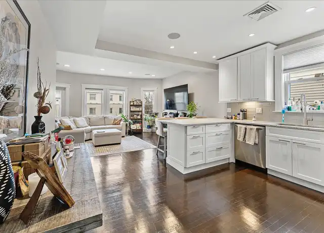 Property at 28 Winter St Unit 1, Boston, MA, 02122, 3 beds, 1 bath, [object Object]