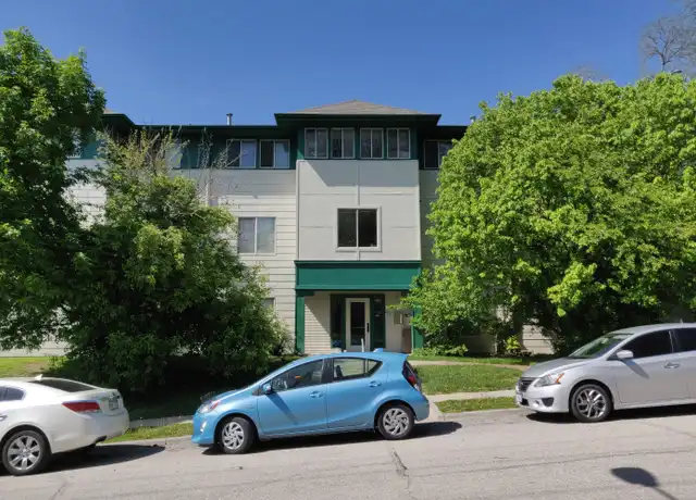 Property at 3828 Jones St Unit 105, Omaha, NE, 68105, 1 bed, 1 bath, [object Object]