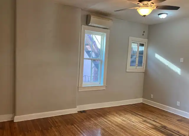 Property at 109 W Ormsby Ave, Louisville, KY, 40203, 1 bed, 1 bath, [object Object]