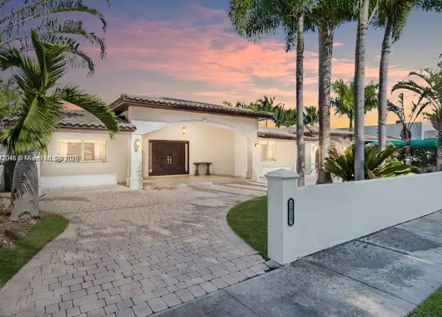 Property at 2015 N Hibiscus Dr Unit 2015, North Miami, FL, 33181, 3 beds, 2.5 baths, [object Object]