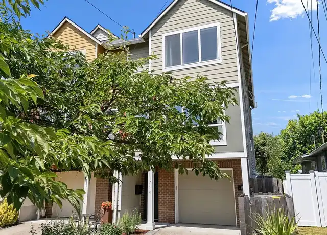 Property at 2115 SE Tenino St, Portland, OR, 97202, 2 beds, 2.5 baths, [object Object]