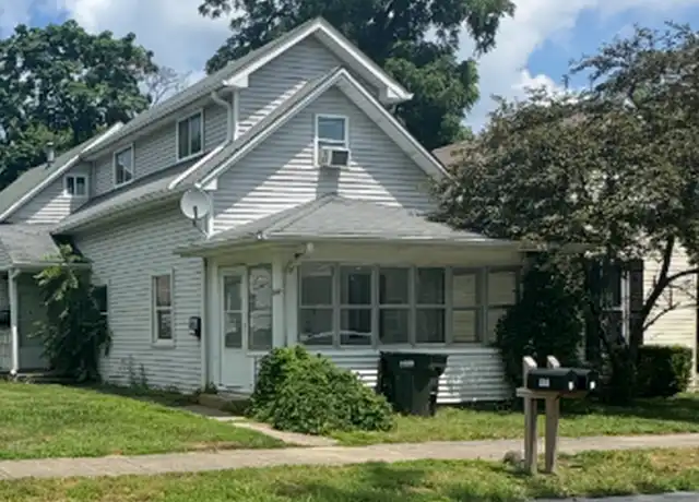 Property at 216 E Lincoln St Unit 1, Greenfield, IN, 46140, 2 beds, 1 bath, [object Object]