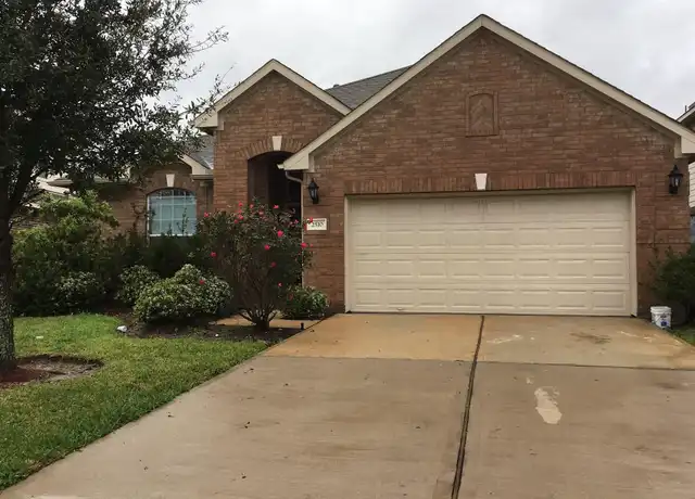 Property at 2510 Windy Vale Trl, Fresno, TX, 77545, 4 beds, 2 baths, [object Object]