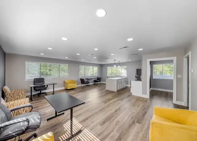 Property at Midwood Pines Apartments - 6970 Shenandoah Trl, Austell, GA, 30168, 1 bed, 1 bath, [object Object]