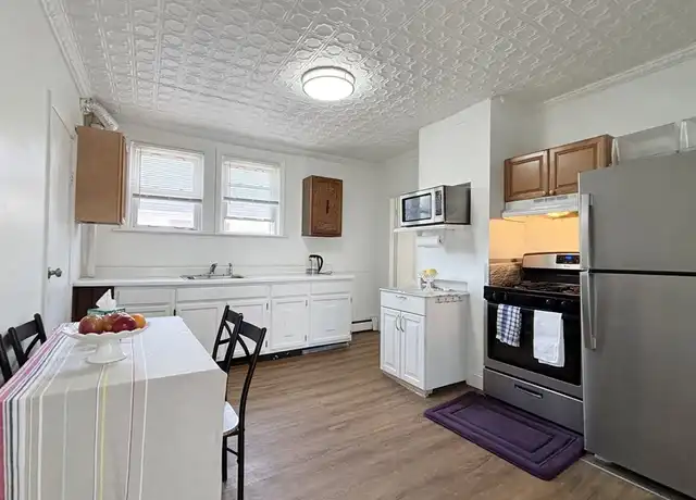 Property at 10 Ashland St Unit 2, Somerville, MA, 02144, 4 beds, 3 baths, [object Object]