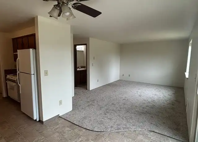 Property at 90 Hansard Ave Unit 2041-F, Lebanon, OR, 97355, 2 beds, 1 bath, [object Object]