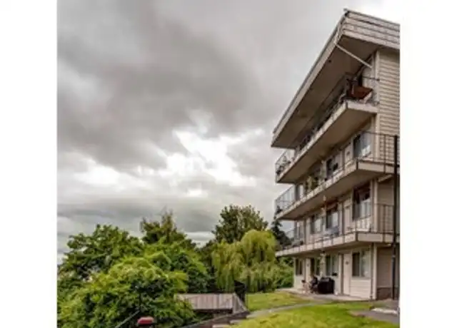 Property at 707 N Forest St Unit 5, Bellingham, WA, 98225, 2 beds, 1 bath, [object Object]