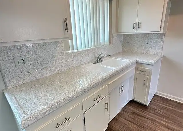 Photo of 531 Ridgeway Ln, La Habra, CA 90631