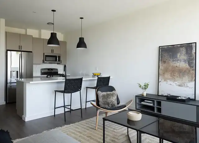 Property at Evanston Gateway - 100 Chicago Ave, Evanston, IL, 60202, 1 bed, 1 bath, [object Object]