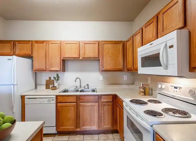 Property at Parc at Clarksville - 441 Needmore Rd, Clarksville, TN, 37040, 1 bed, 1 bath, [object Object]