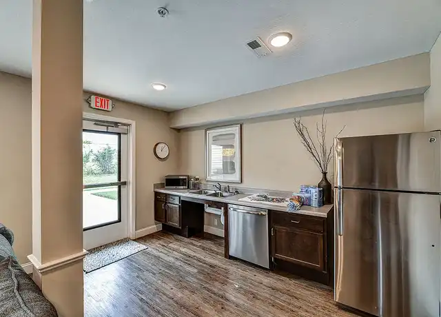 Property at Wheatland Crossing I - 216 N Wheatland Ave, Columbus, OH, 43204, 1 bed, 1 bath, [object Object]