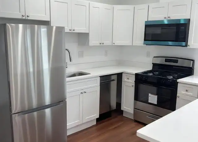 Property at 535 Washington St Unit 2, Quincy, MA, 02169, 3 beds, 1 bath, [object Object]