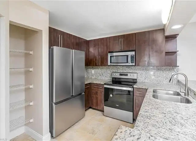 Property at 169 Santa Clara Dr #13, Naples, FL, 34104, 2 beds, 2 baths, [object Object]