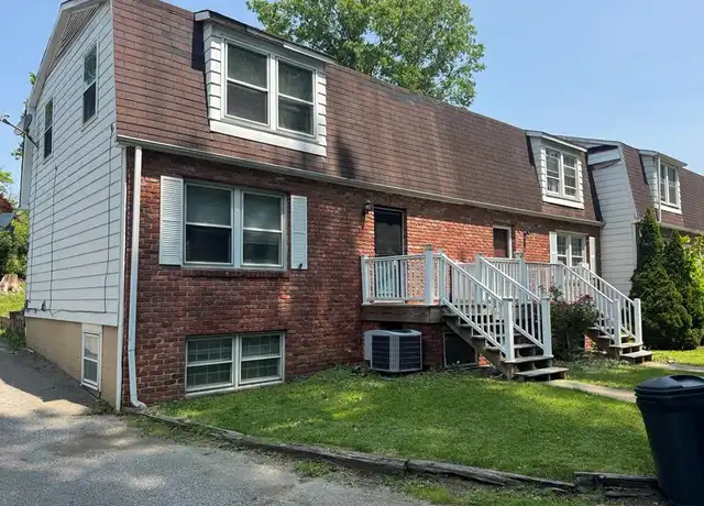 Property at 200 Betty St, Wheeling, WV, 26003, 2 beds, 1.5 baths, [object Object]