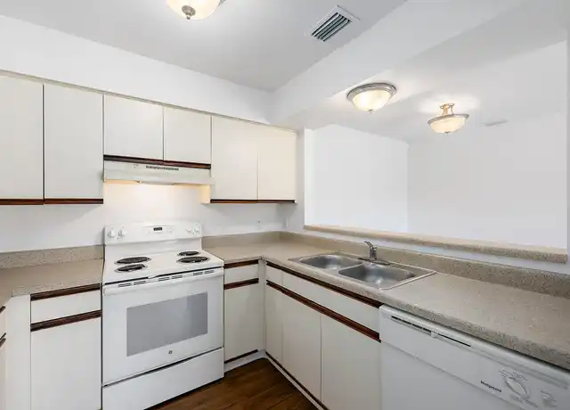 Property at 10X Harbour Bay - 100 Larch Cir NE, Palm Bay, FL, 32905, 1-2 bed, 1-2 bath, [object Object]