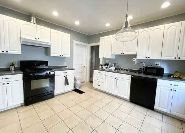 Property at 18 Romsey St Unit 1, Boston, MA, 02125, 4 beds, 2 baths, [object Object]