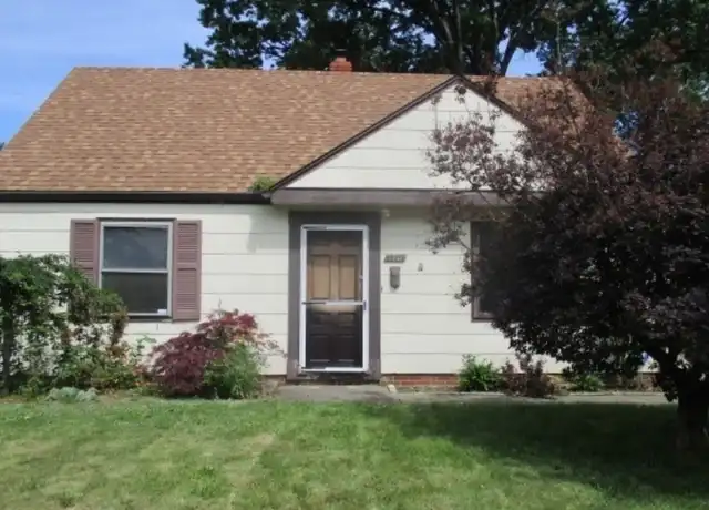 Property at 23319 Williams Ave, Euclid, OH, 44123, 4 beds, 1 bath, [object Object]