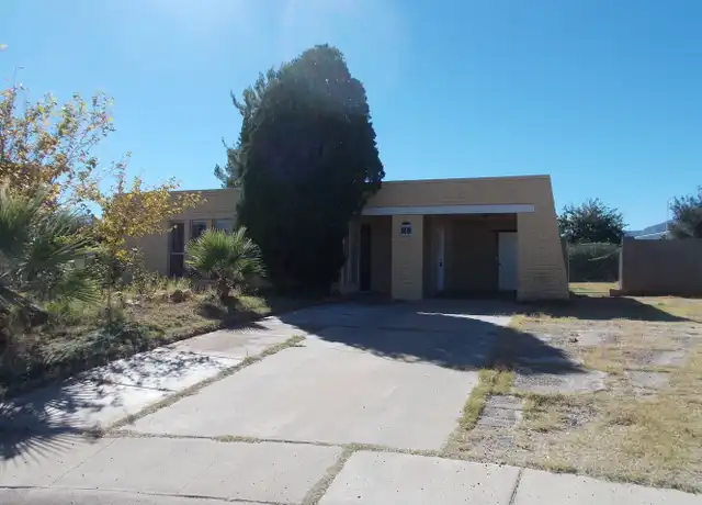 Property at 30 E Berridge Dr, Sierra Vista, AZ, 85635, 3 beds, 2 baths, [object Object]