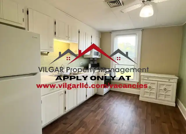 Property at 136 Matteson St Unit 2nd Floor, Dyer, IN, 46311, 1 bed, 1 bath, [object Object]