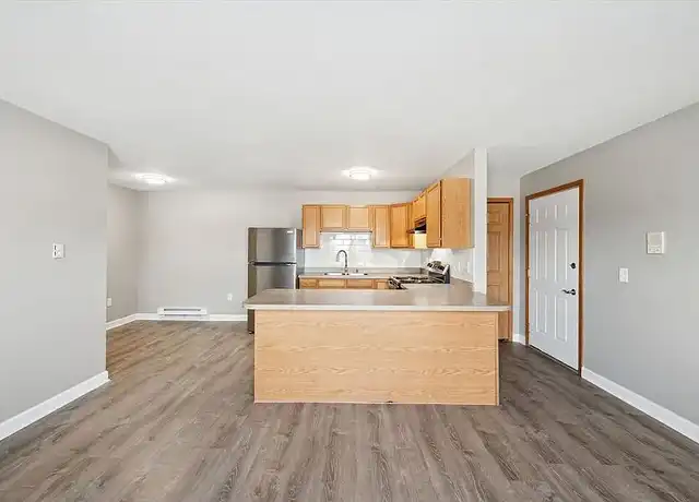 Property at 4101 Harvest Ln, Toledo, OH, 43623, 1-2 bed, 1 bath, [object Object]