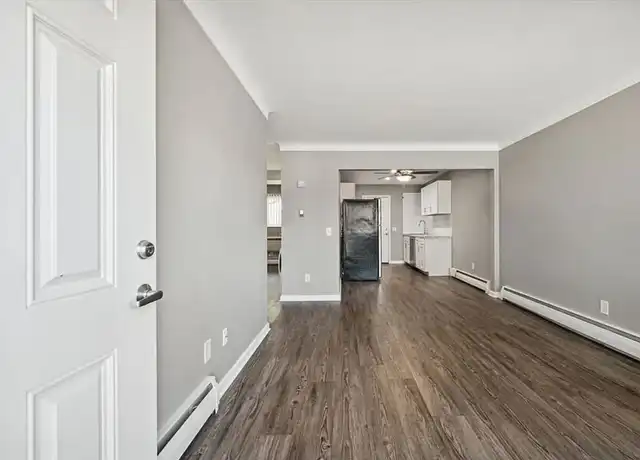 Property at 4101 Harvest Ln, Toledo, OH, 43623, 2 beds, 1 bath, [object Object]