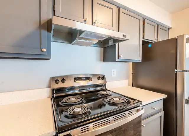 Property at BellaVista - 13940 Longwood Manor Ct, Woodbridge, VA, 22191, 1-2 bed, 1-2 bath, [object Object]