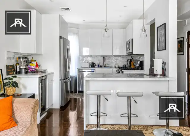 Property at 42 Cameron St Unit 3, Brookline, MA, 02445, 2 beds, 1 bath, [object Object]