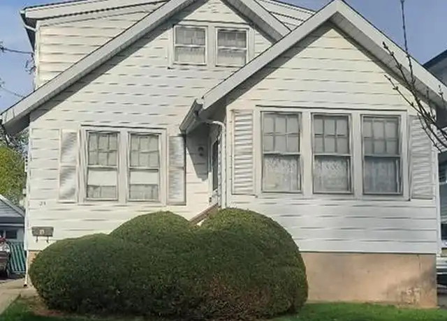 Property at 21 10th Ave, Hawthorne, NJ, 07506, 1 bed, 1 bath, [object Object]