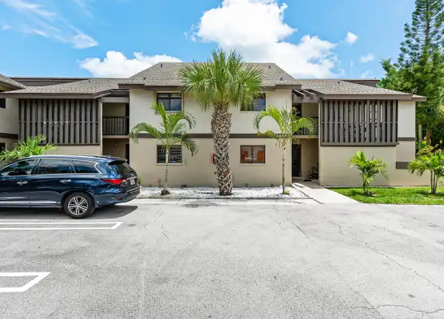 Property at 1647 Cabot Ln #8, Wellington, FL, 33414, 3 beds, 2 baths, [object Object]