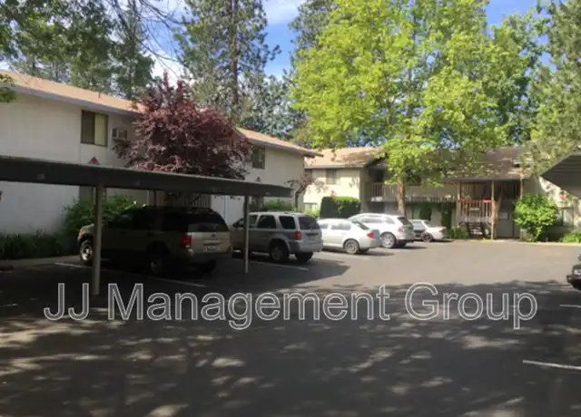 Property at 3414 S Grand Blvd Unit 201, Spokane, WA, 99203, 2 beds, 1 bath, [object Object]