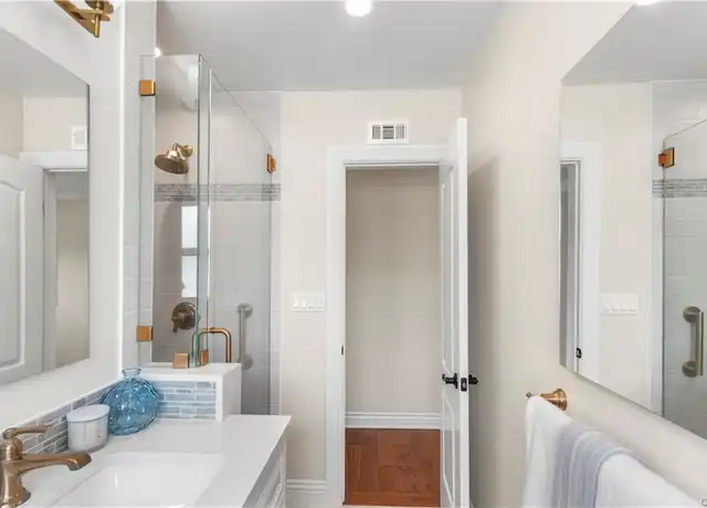 Property at 23524 Evalyn Ave, Torrance, CA, 90505, 4 beds, 2 baths, [object Object]