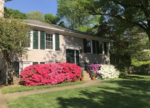 Property at 207 Fort Williams Pkwy, Alexandria, VA, 22304, 4 beds, 2 baths, [object Object]