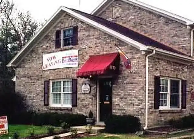 Property at 427 Lancelot Ln, Lexington, KY, 40517, 3 beds, 1 bath, [object Object]