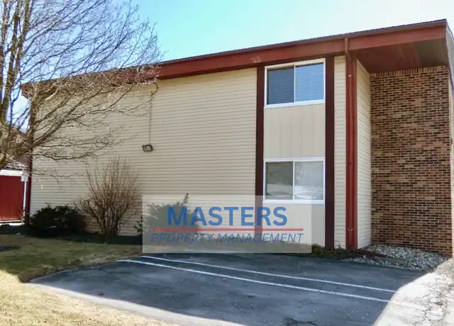 Property at 3323 Mc Gregor Ln Unit 4, Toledo, OH, 43623, 2 beds, 1 bath, [object Object]